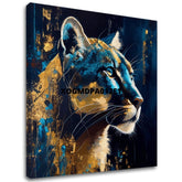 Art deco obraz na plátně s motivem PREMIUM ART - Silent Puma's Gaze, krajina, příroda v modro-zlatých odstínech, majestátní atmosféra, vhodný do pracovny – hlavní