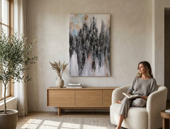 Malovaný obraz na zeď ABSTRAKT 60x90 cm – ručně malovaný obraz v elegantním interiéru (Modern coastal) | wall mockup | premium canvas | Papilora.sk