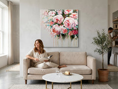 Malovaný obraz na zeď KVĚTY 70x70 cm – ručně malovaný obraz v elegantním interiéru (Golden hour luxe) | wall mockup | premium canvas | Papilora.sk