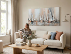 Malovaný obraz na zeď PLACHETNICE 140x70 cm – ručně malovaný obraz v elegantním interiéru (Modern coastal) | wall mockup | premium canvas | Papilora.sk