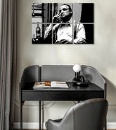 Pop art obraz na plátně s motivem The Godfather - Vito Corleone s lahví škótskej, doutník, lahev v bílo-černých odstínech, melancholická atmosféra – hlavní
