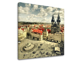 Klasický obraz na plátně s motivem MĚSTO PRAHA, architektura, městský motiv, náboženský motiv v béžovo-zelených odstínech, vhodný do obývacího pokoje – hlavní