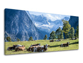 Rustikální obraz na plátně s motivem PANORÁMA KRAJINA, hory, louka, stromy, sníh v bílo-modrých odstínech, klidná atmosféra, příroda, vhodný do obývacího pokoje – hlavní