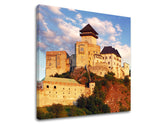 Klasický obraz na plátně s motivem SLOVENSKO, hrad, věž, architektura, dětský motiv v modro-zelených odstínech, majestátní atmosféra, vhodný do pracovny – hlavní