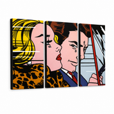 Ručně malovaný obraz POP Art LICHTENSTEIN 3 díly li4 – 3D vizualizace ručně malovaného plátna na bílém pozadí. Dominantní barvy: žlutá, černá, růžová, modrá, hnědá.