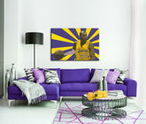 Pop art obraz na plátně s motivem Koby Bryant, květy, mapa, příroda, sportovní motiv v bílo-fialových odstínech, energická atmosféra, vhodný do obývacího pokoje – hlavní