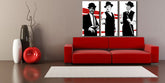 Pop art obraz na plátně s motivem Rat Pack, příroda v bílo-červených odstínech zavěšený v interiéru obývacího pokoje, nostalgická atmosféra, hudební historie – interiér