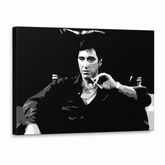 Ručně malovaný obraz POP Art Scarface 1 kus smz – 3D vizualizace ručně malovaného plátna na bílém pozadí. Dominantní barvy: černá, bílá, šedá.