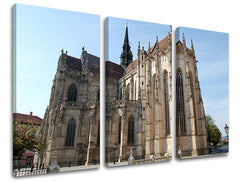 Klasický obraz na plátně s motivem SLOVENSKO, kostel, slovenský motiv v béžovo-hnědých odstínech, klidná atmosféra, třídílné provedení, vhodný do pracovny – hlavní