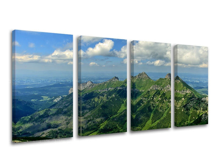 Klasický obraz na plátně s motivem SLOVENSKO, obloha, oblaka, krajina, slovenský motiv v bílo-modrých odstínech, klidná atmosféra, vícedílné provedení – hlavní