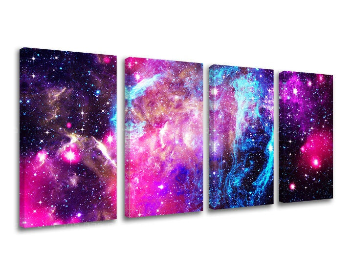 Moderní obraz na plátně s motivem hvězdy, galaxie, krajina, vesmír v bílo-fialových odstínech, éterická atmosféra, vícedílné provedení, vhodný do obývacího pokoje – hlavní