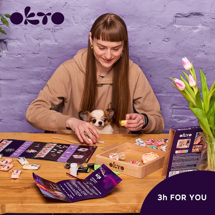 OKTO modelovací sada v dřevěném rámu 21 x 21 cm ROMANTICA