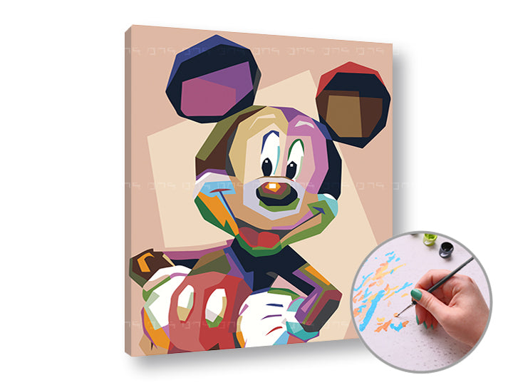 Plátno s potiskem Mickey Mouse v pop-art stylu s výraznými barvami a geometrickými tvary, viditelný dřevěný rám Papilora.