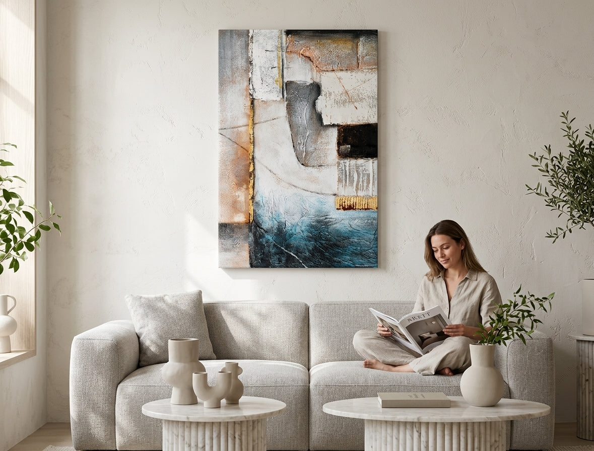 Malovaný obraz na zeď ABSTRAKT 80x120 cm – ručně malovaný obraz v elegantním interiéru (Scandi cream) | wall mockup | premium canvas | Papilora.sk