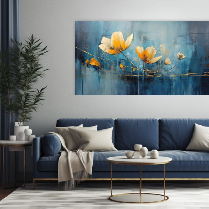 Abstraktní obraz žlutých květů na modrém pozadí visí v moderním interiéru nad dřevěnou konzolí s vázou a svíčkou Papilora.