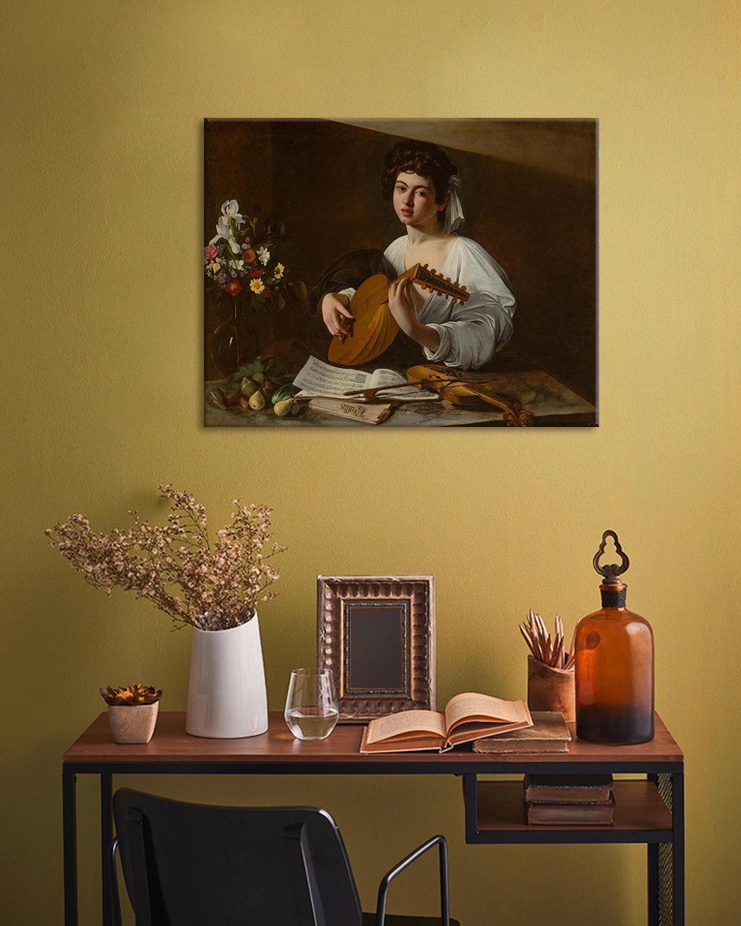 V boho stylu obraz na plátně s motivem Michelangelo Caravaggio - Lutnista, květy, housle, hudební motiv, příroda v bílo-zlatých odstínech, vhodný do kuchyně – hlavní