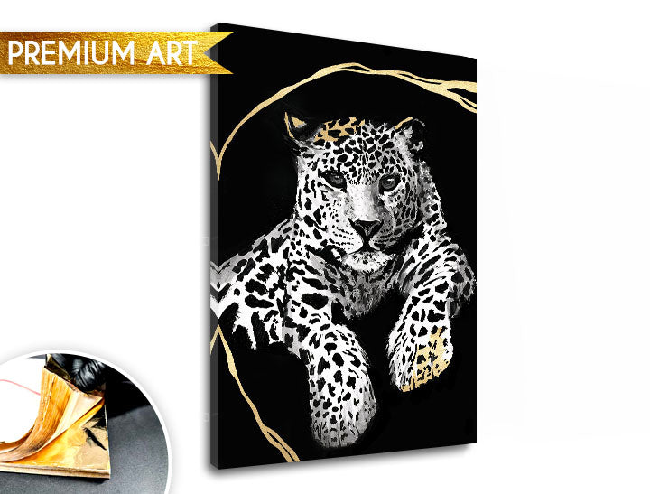 Ručně malovaný obraz na plátně s motivem PREMIUM ART – Oddychujúci gepard v bílo-zlatých odstínech, elegantní atmosféra, příroda a luxusní dojem – produkt