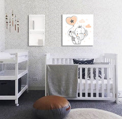 V boho stylu obraz na plátně s motivem PRO DĚTI, slon, balón, oblaka, hvězdy v bílo-hnědých odstínech, hravá atmosféra, dětství a sny, vhodný do dětského pokoje – hlavní
