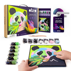 Moderní obraz na plátně s motivem bambus v zeleno-fialových odstínech, hravá atmosféra, příroda a kreativita | OKTO malování samotvrdnúcou hmotou 30 x 30 cm Panda – produkt