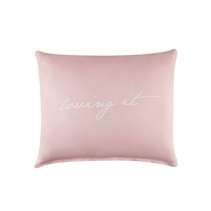 Povlak na polštář LOVING IT 50x60 cm white / pink – pohled na produkt.